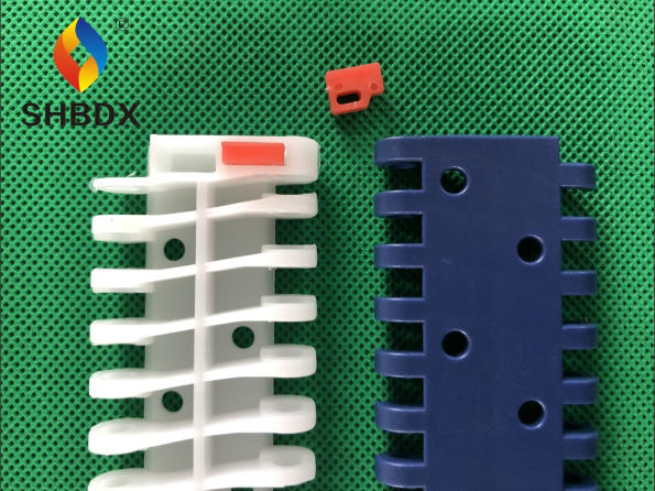 900 Series Perforated Flat Top Modular Belt