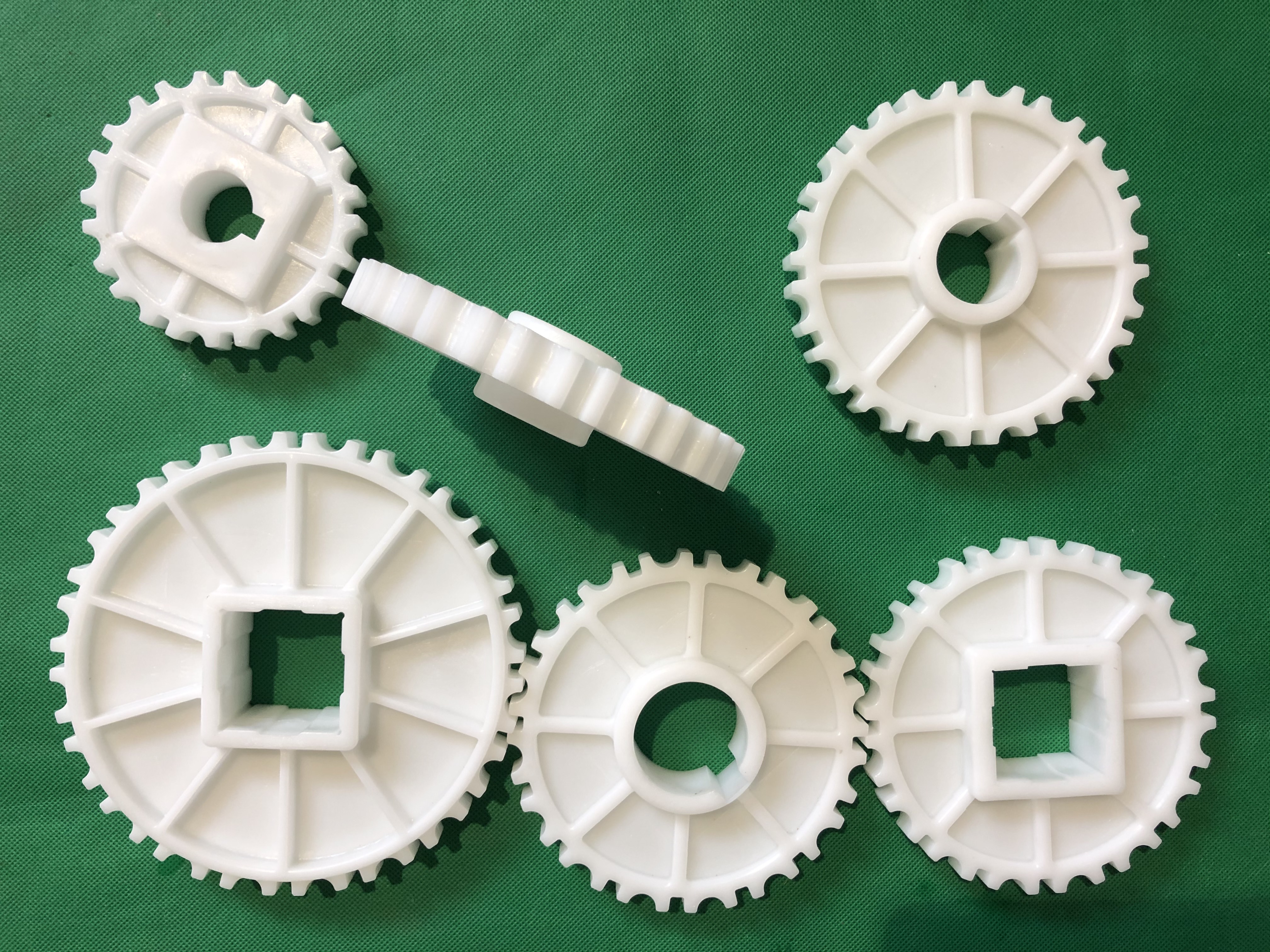 976 Series Sprockets