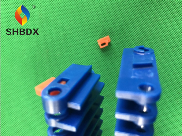 900 Series Raised Rib Modular Belt